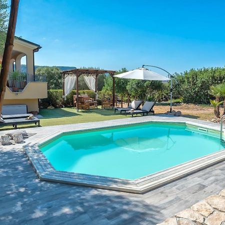Villa Pedra Alghero - Appartamento In Villa Con Piscina Kültér fotó