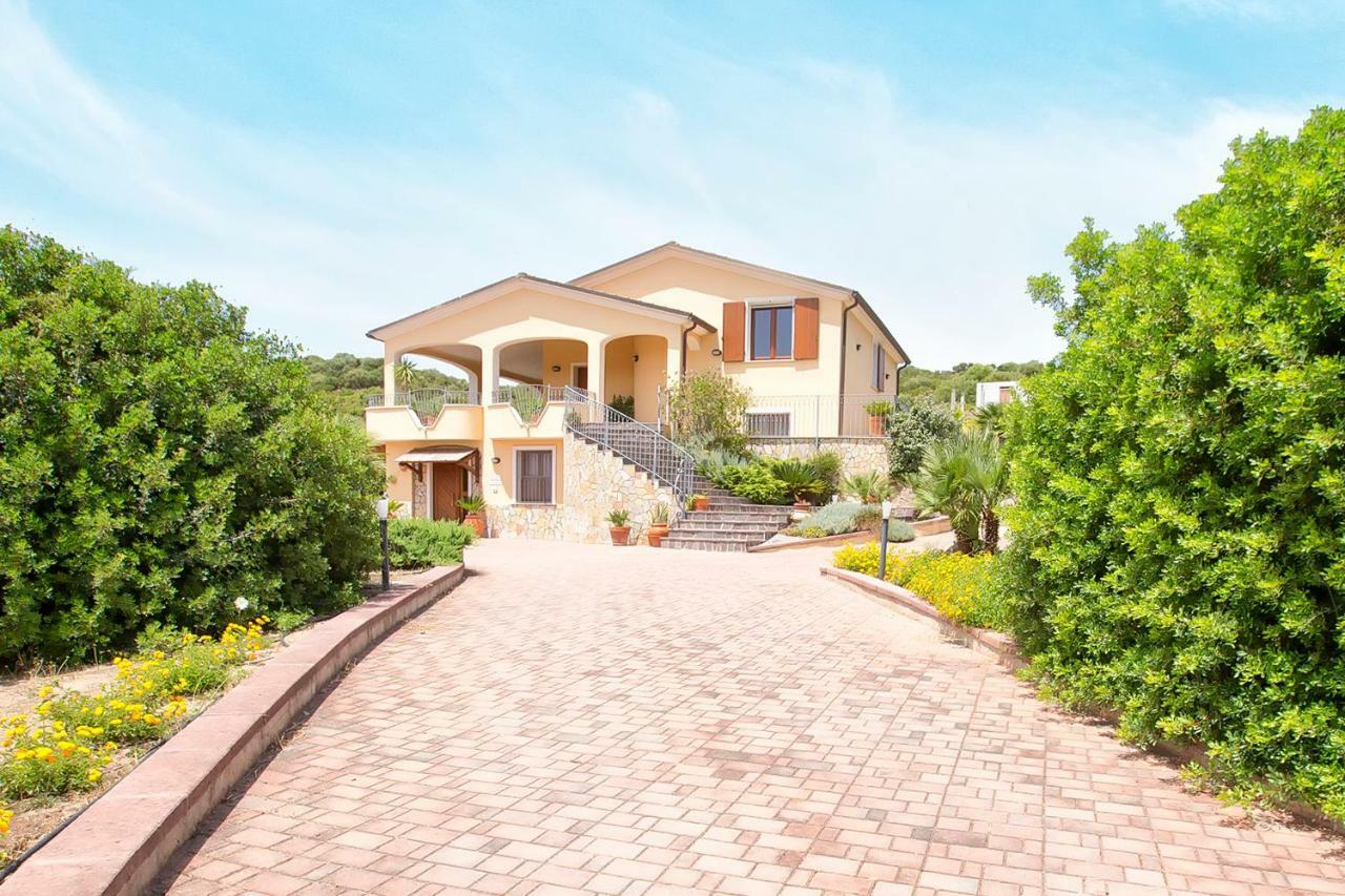 Villa Pedra Alghero - Appartamento In Villa Con Piscina Kültér fotó